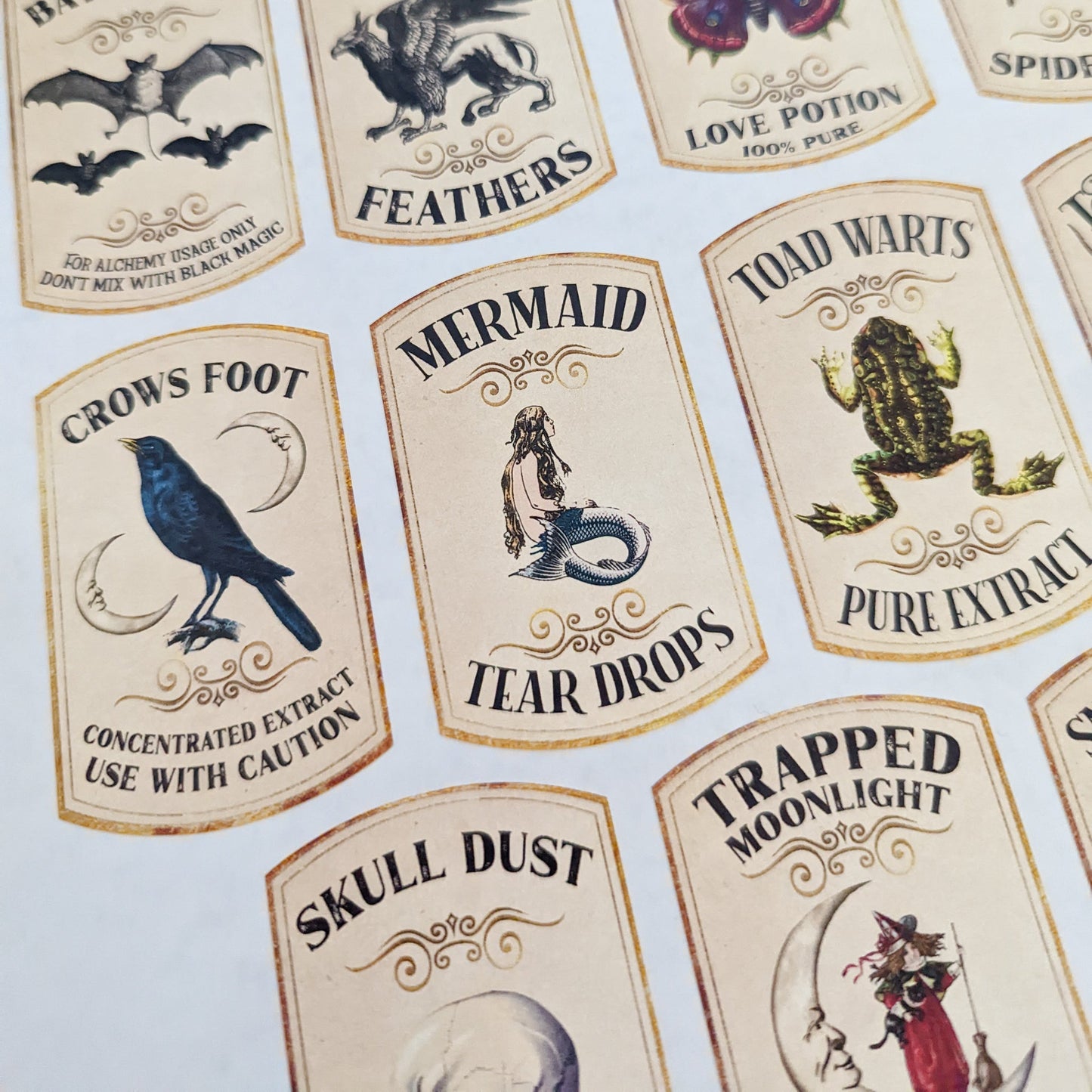 E&L Designs DIY Halloween Jar Labels - Set of 15 Stickers