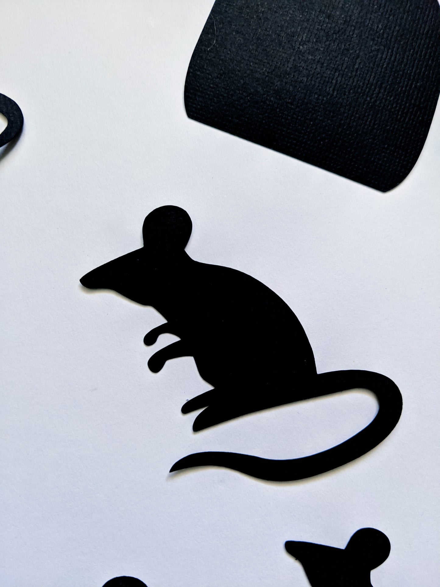 E&L Designs Halloween Paper Mice - Halloween Decorations