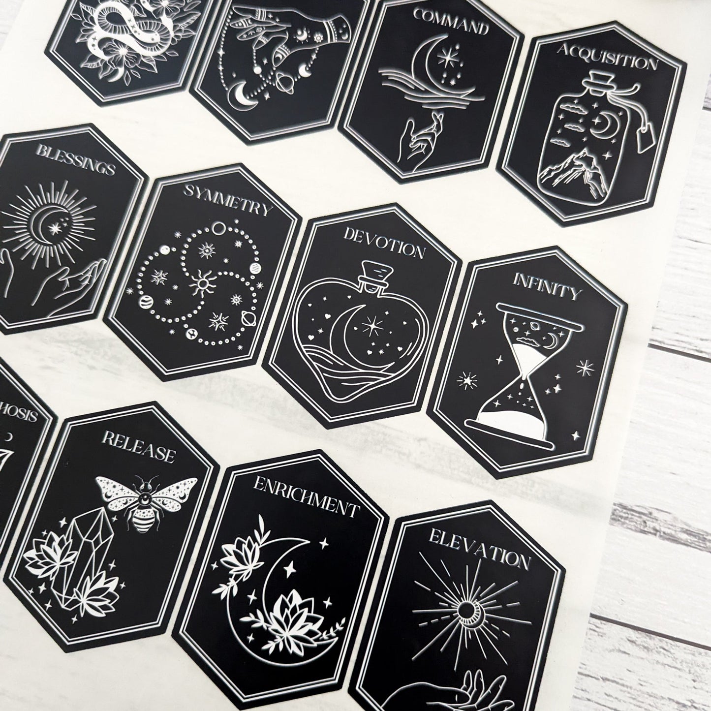 E&L Designs Wiccan Mystic Jar Labels x 12 - Black and White, Halloween DIY