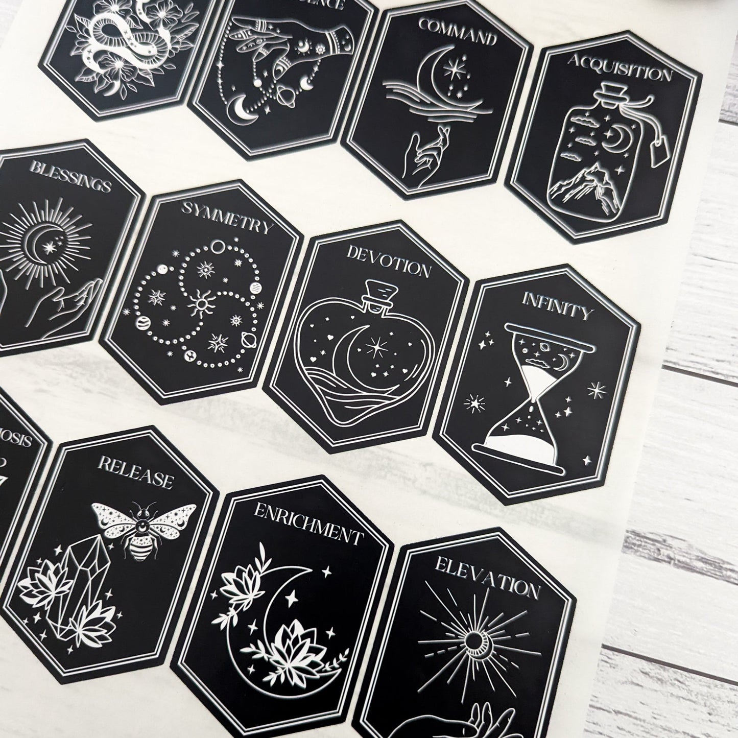 E&L Designs Wiccan Mystic Jar Labels x 12 - Black and White, Halloween DIY