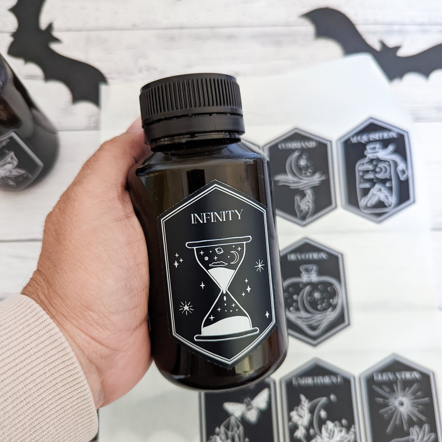 E&L Designs Wiccan Mystic Jar Labels x 12 - Black and White, Halloween DIY