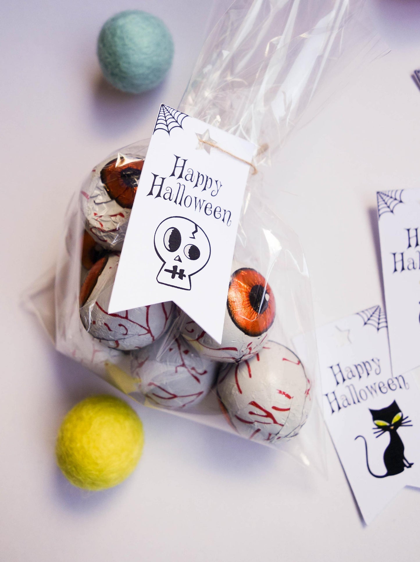 E&L Designs Halloween Flag Tags for Treat Bags