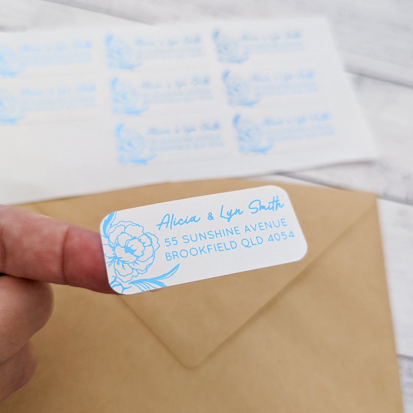 E&L Designs Return Address Labels, Delicate Flower