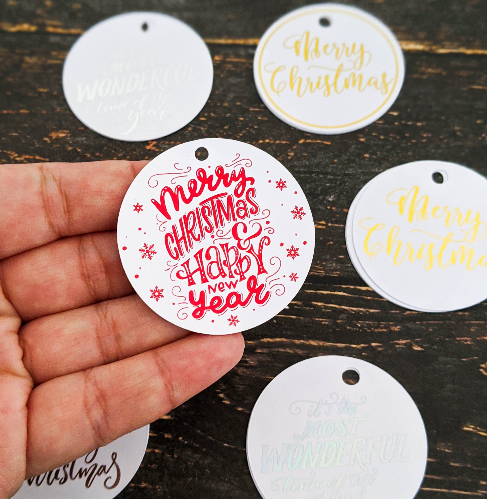 E&L Designs Round Christmas Tags Pack of 12