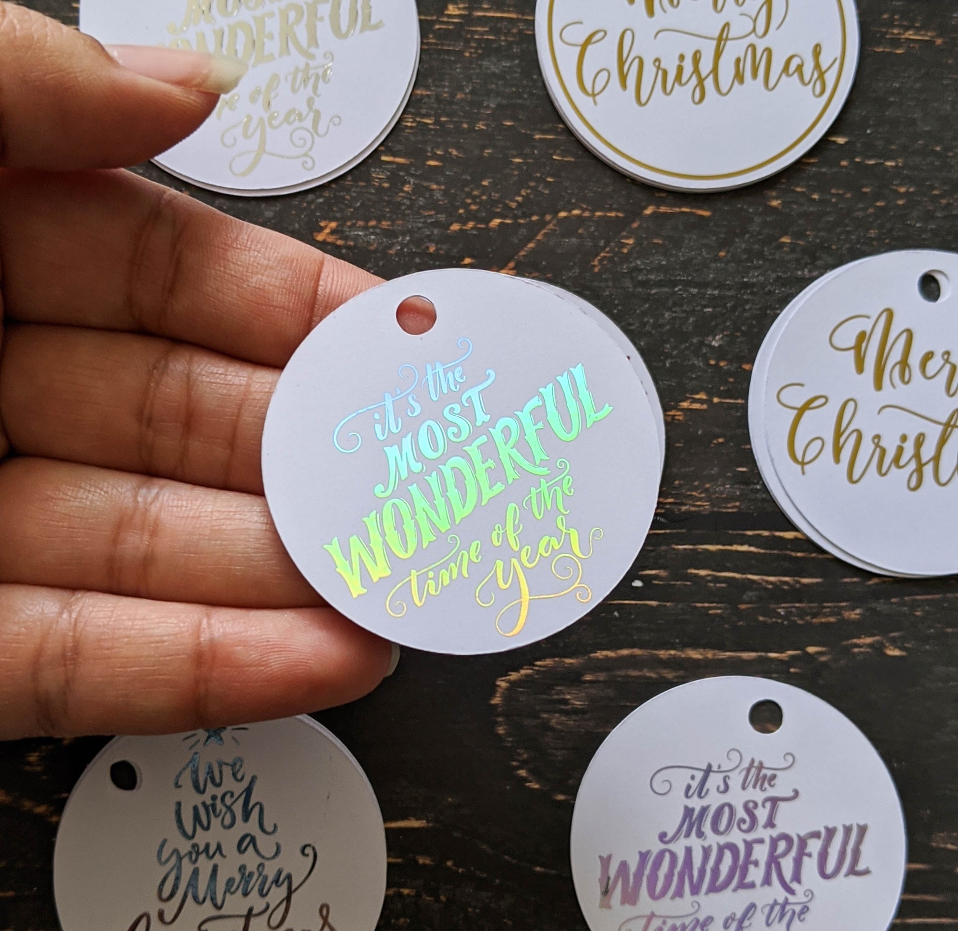 E&L Designs Round Christmas Tags Pack of 12